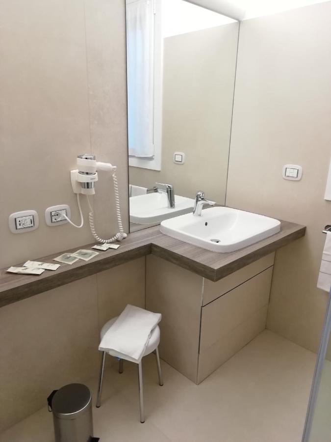 Delta Hotel Apartments San Donato Milanese Exterior photo