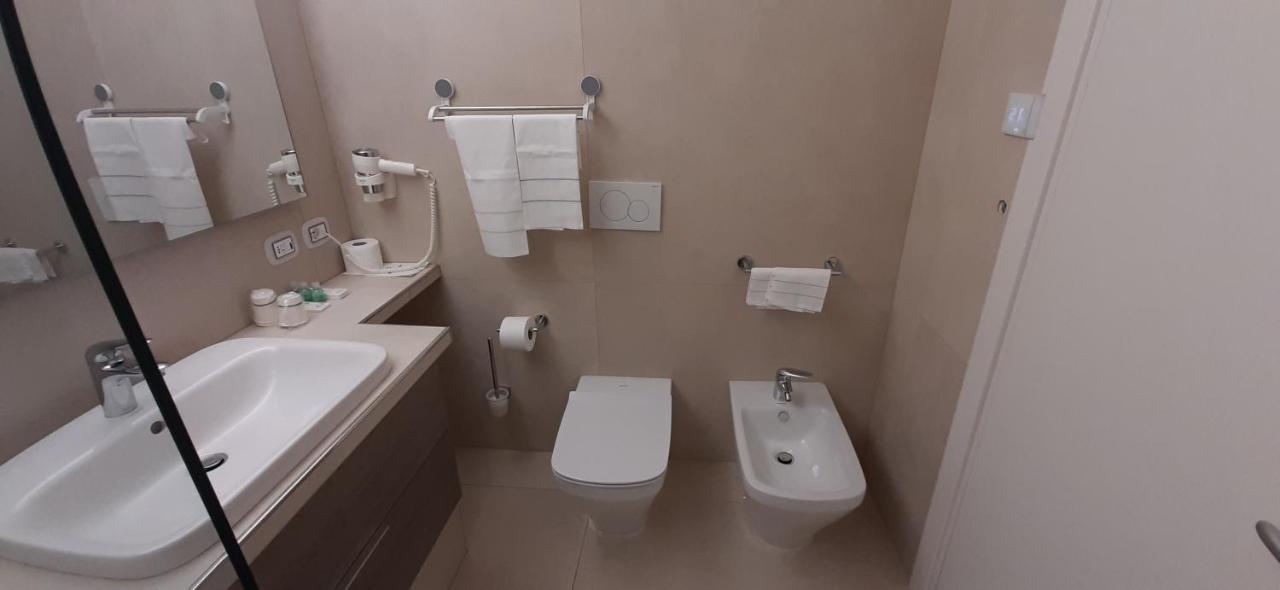 Delta Hotel Apartments San Donato Milanese Exterior photo